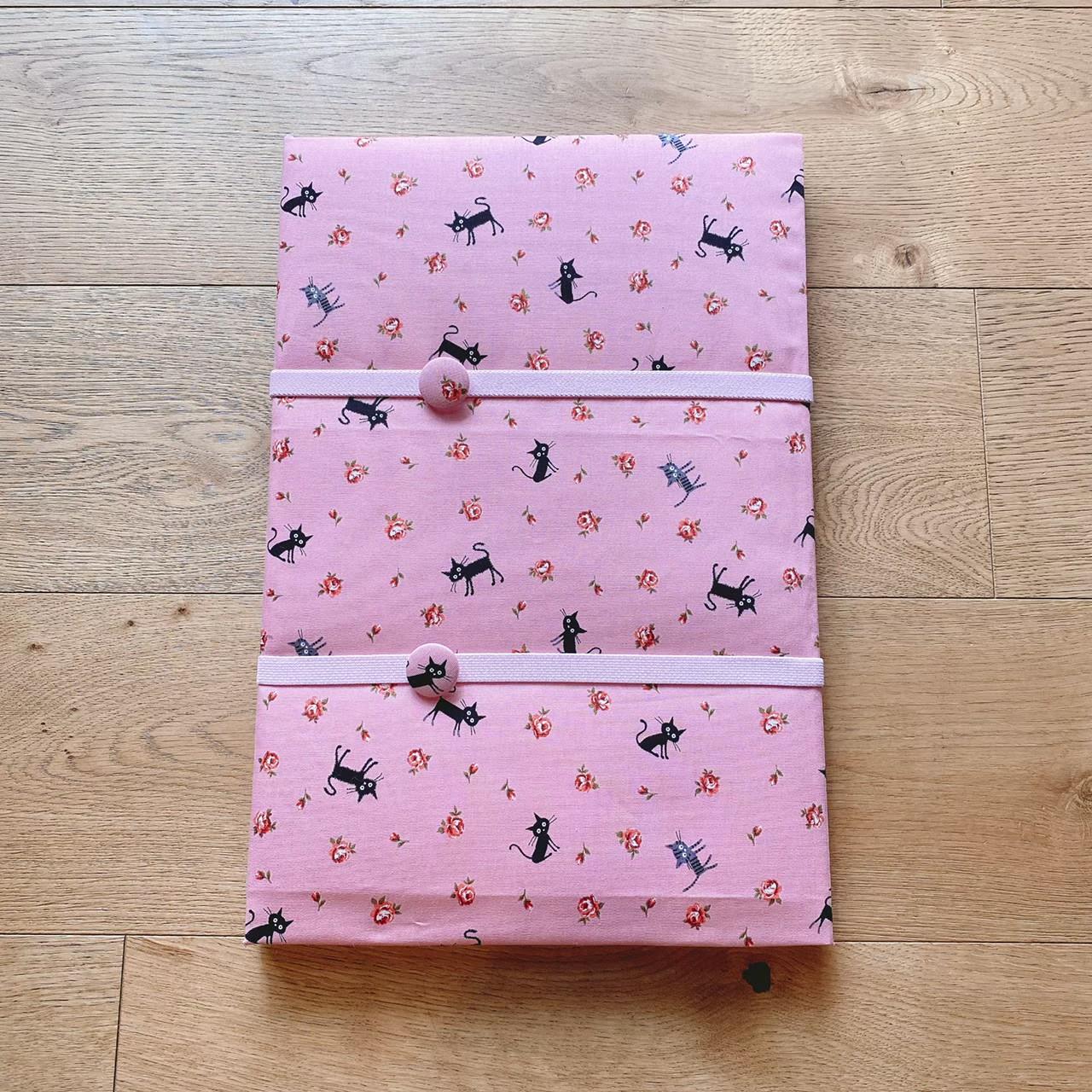 特大　パネルシアターボード パネルシアター 板 オリジナル ねこ ピンク 大 | 2枚目